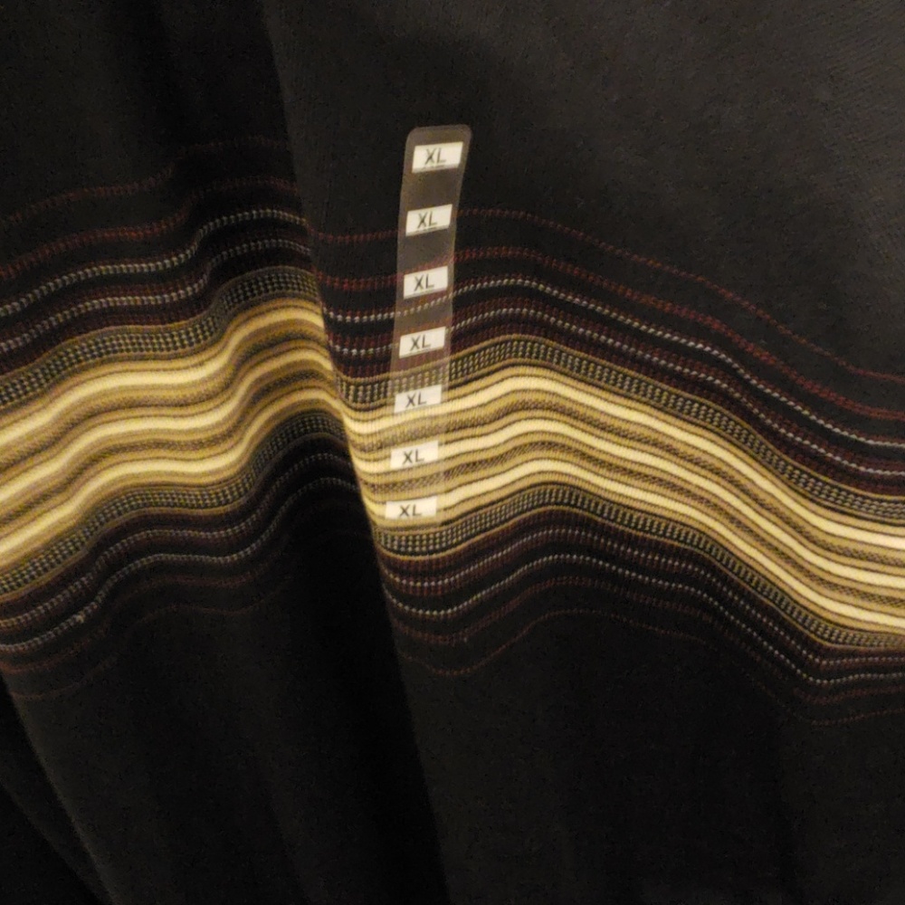 Sweater - Picture 3 of 4